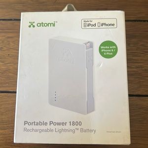 Brand-new Rechargeable lightning battery portable power 1800